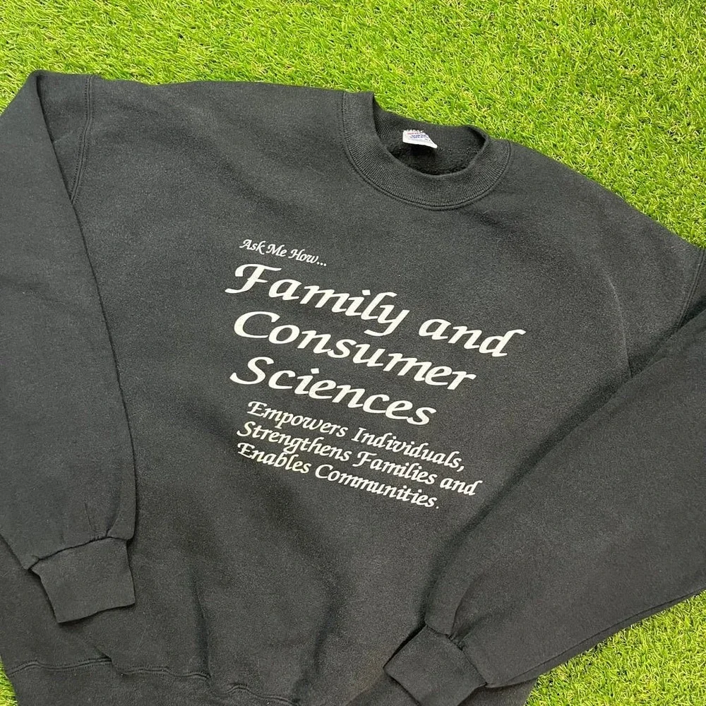 Jerzees Super Sweats XL Black Crewneck Family‎ Consumer Sciences USA VTG